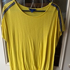 Apt. 9 Women's Yellow Top with Lace Detail